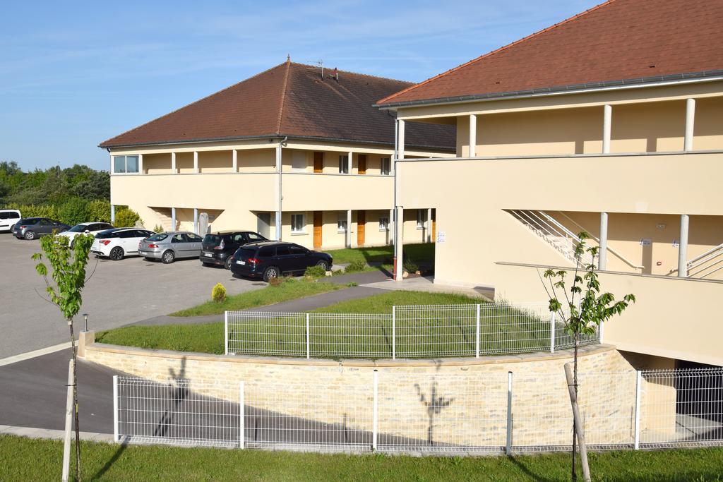 Logis Des Sources Hotel Créney-près-Troyes Buitenkant foto